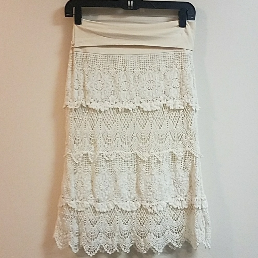 Cream knitted mid skirt
